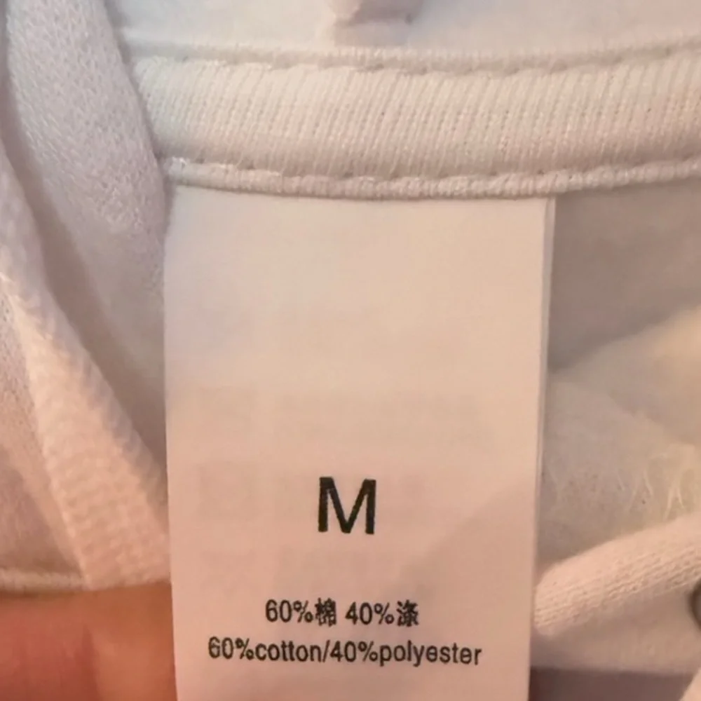 Alfredo Ezba White Hoodie with Embroidered Dachshund Design (Unisex M) - Picture 3 of 4